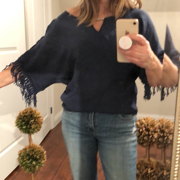 SzS navy blue fringed boho top - Picture 7 of 12